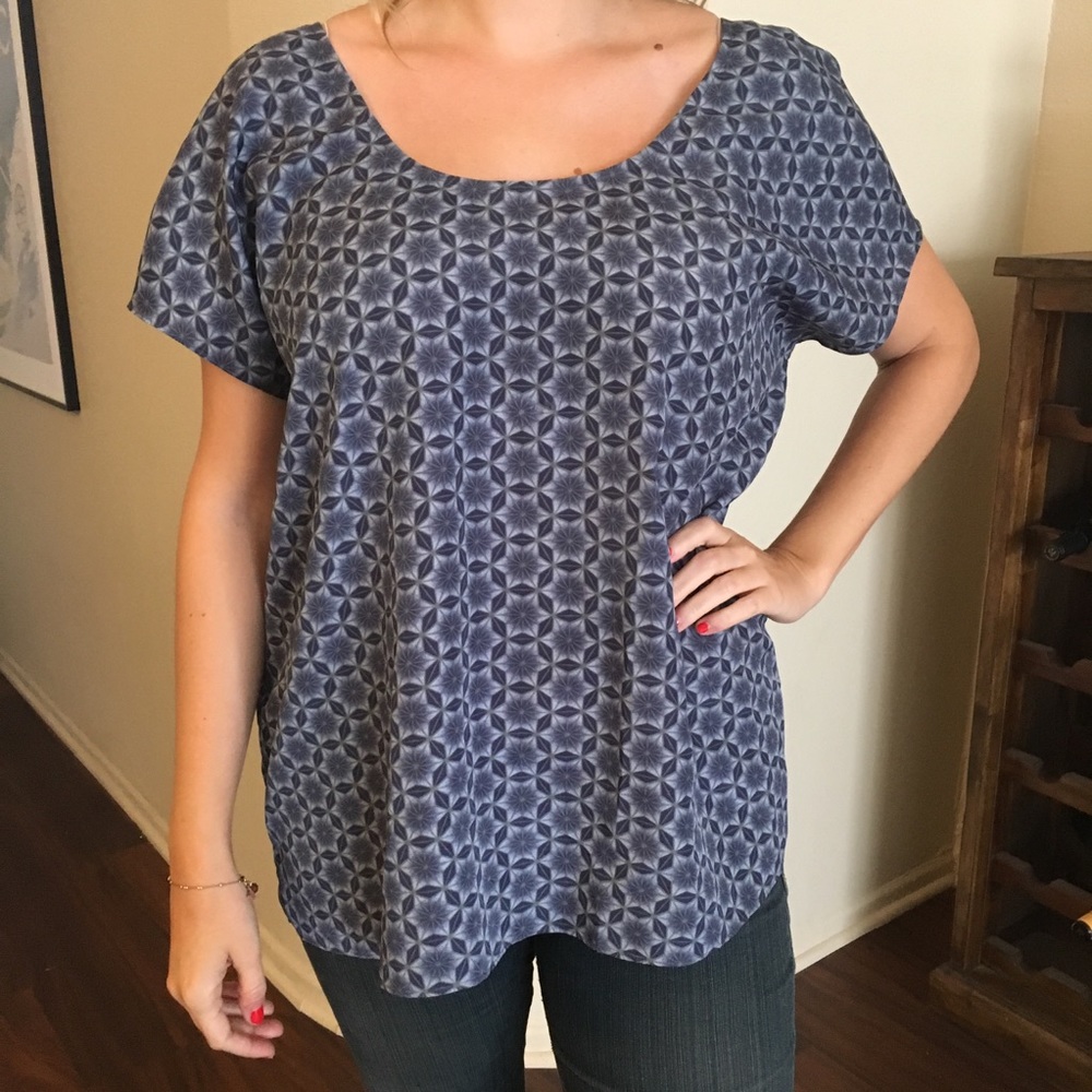 UO Blue Pattern Satin Tee